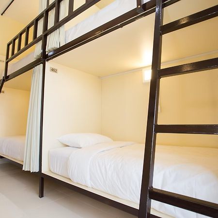 V Canggu Dormitory Екстериор снимка