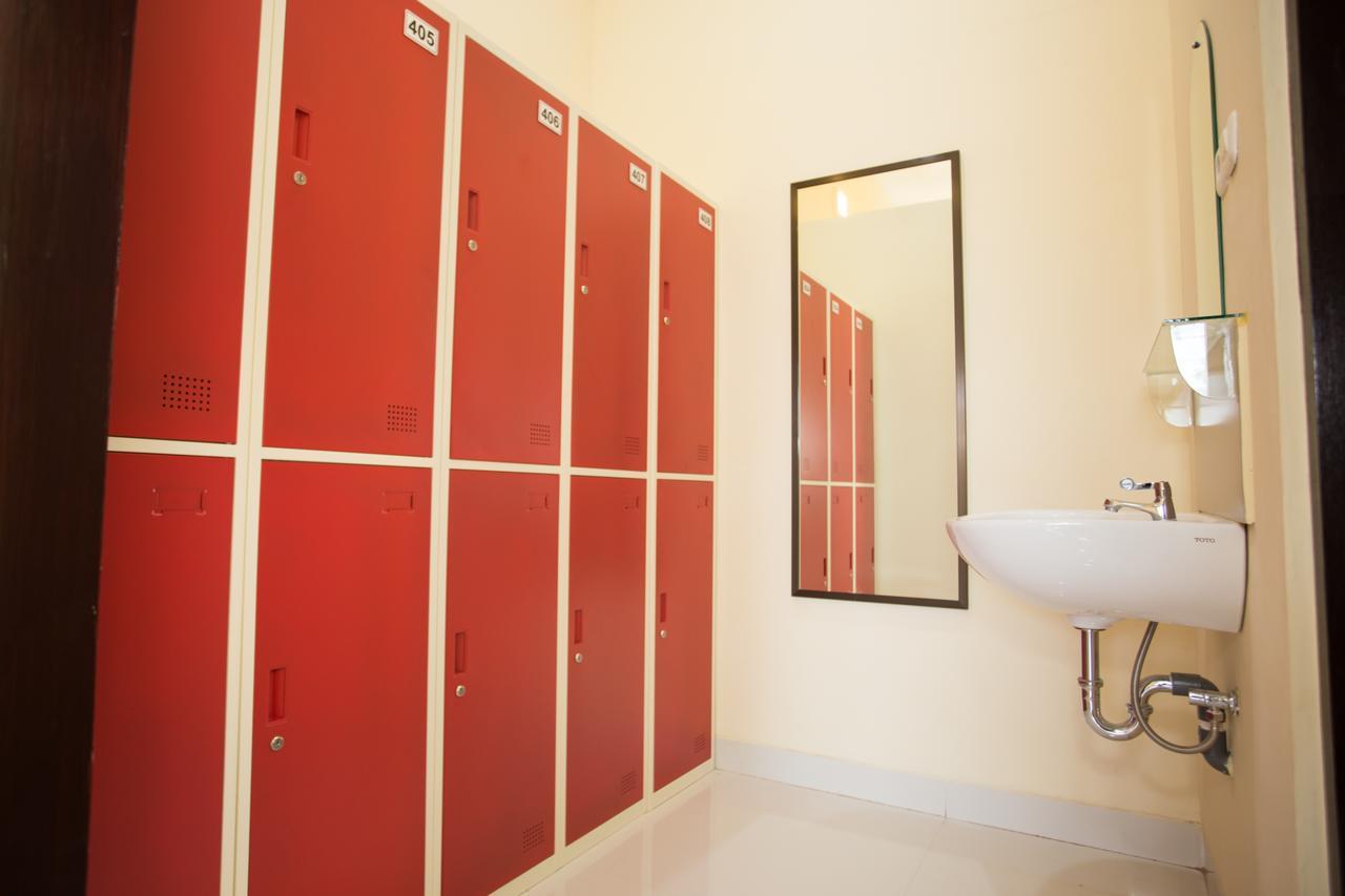 V Canggu Dormitory Екстериор снимка